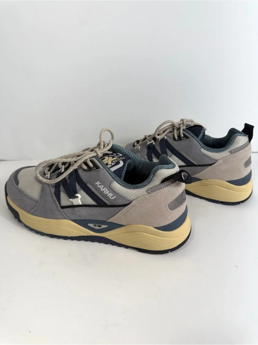 Karhu Fusion XC Unisex Outdoor Trail Sneakers | Gray Blue | US 8 / EU 41.5